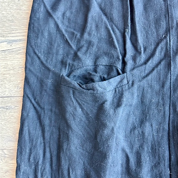 Tea n Rose Black Jumpsuit - Picture 2 of 4